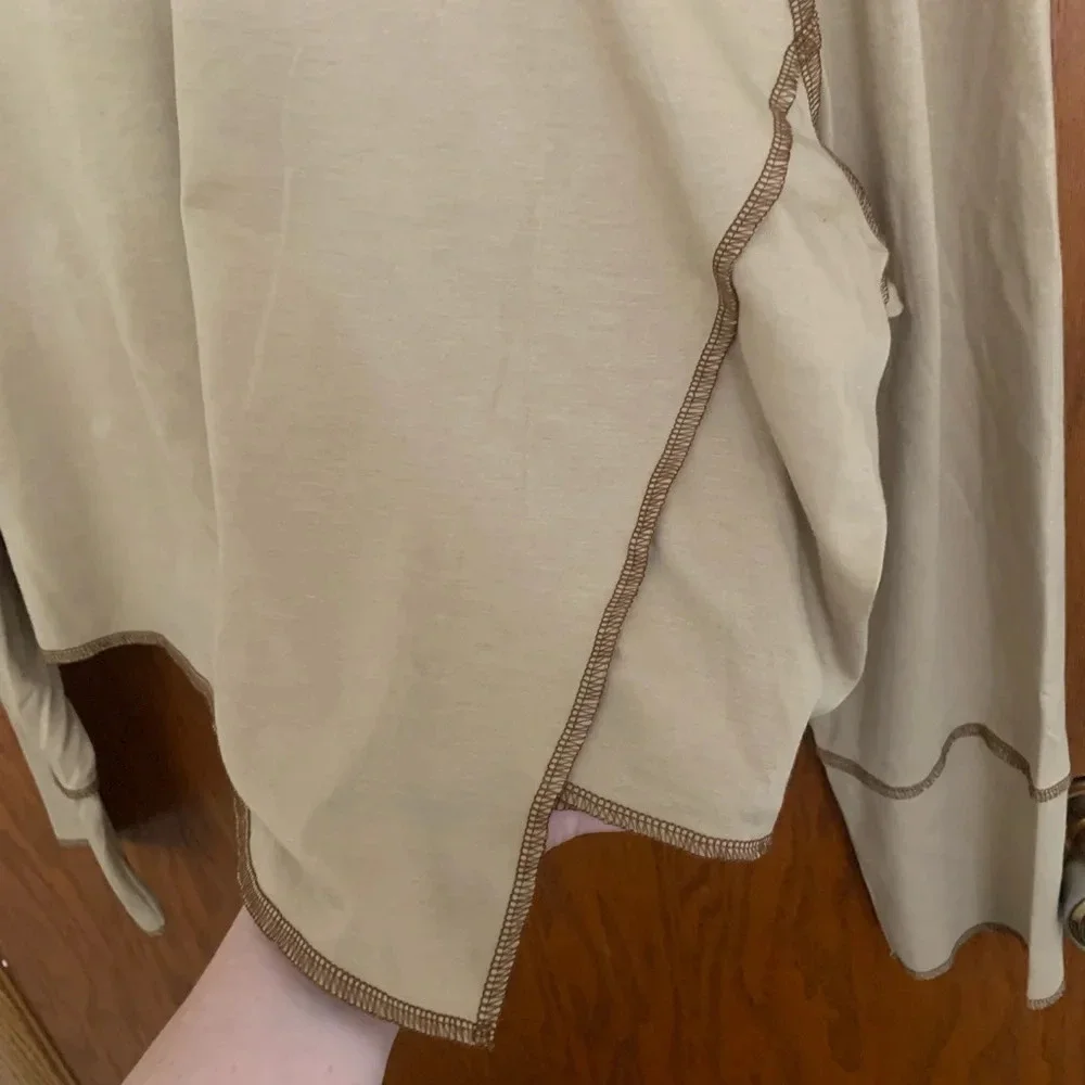 SHEIN Curve Asymmetrical Blouse